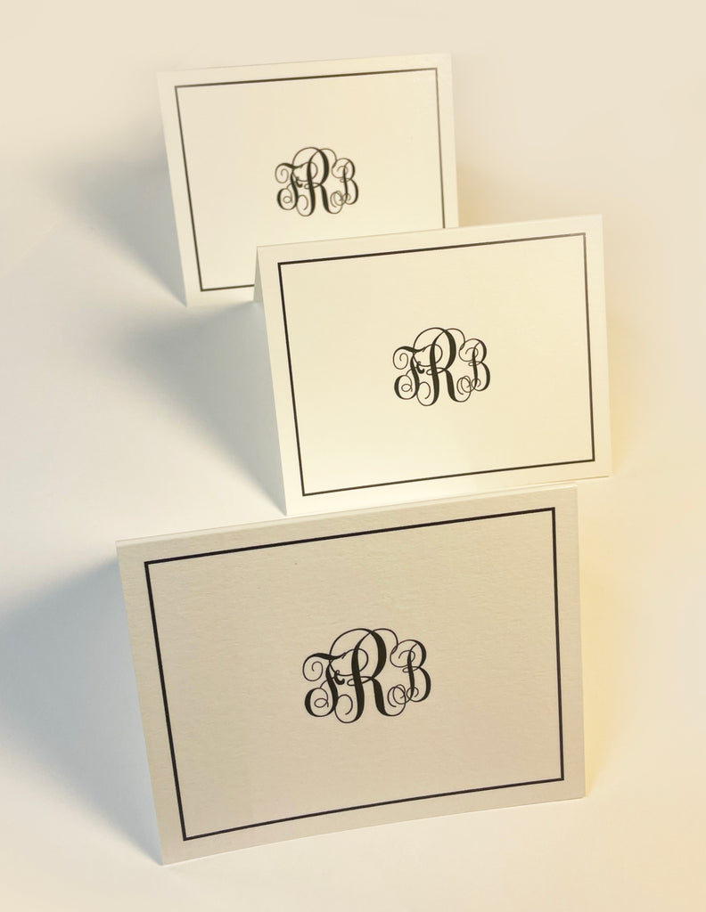 Elegant Single Initial Monogram Folded Note Cards – Meredith